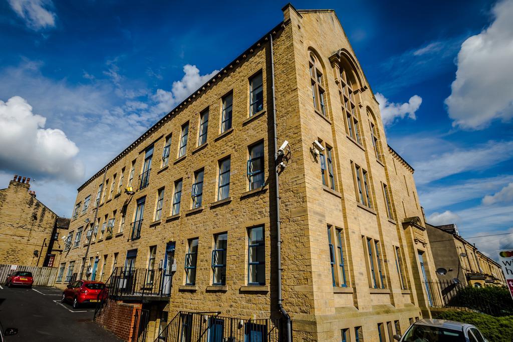 Huddersfield Penthouse Suite Exterior photo